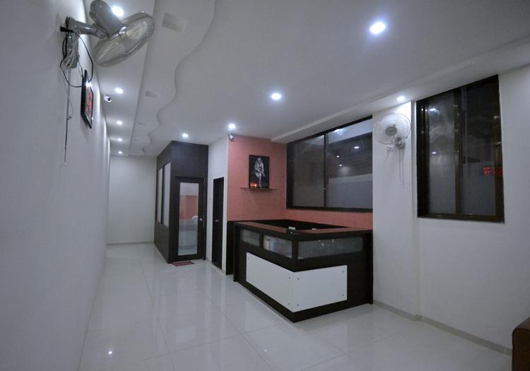 Hotel S S Palace Shirdi Exterior photo